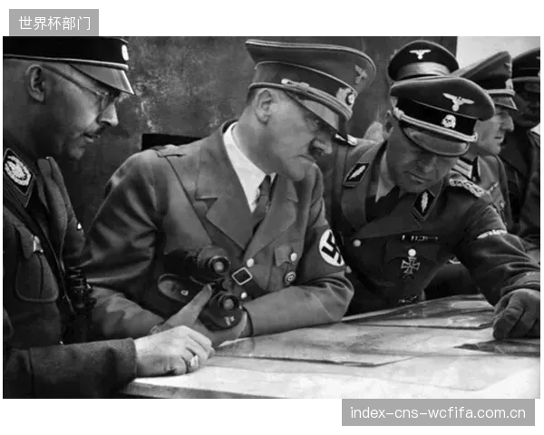 安托万·塞梅尼奥的速度优势，或在反击中直接挑战法国队防线的身后空间。