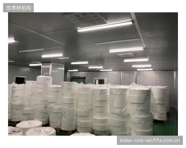 过度依赖“老师傅”的经验而非科学标定，是造成丙烯酸场地质量参差不齐的根本原因